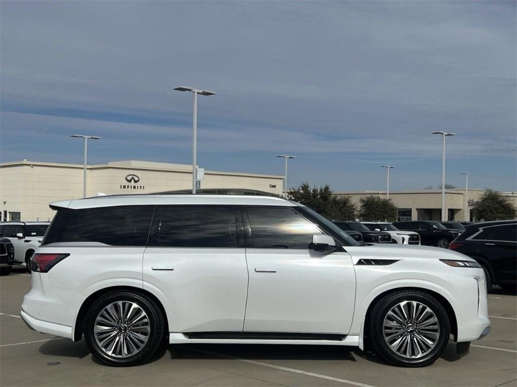 new 2025 INFINITI QX80 car, priced at $100,980