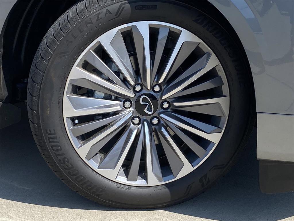 new 2025 INFINITI QX80 car, priced at $102,478