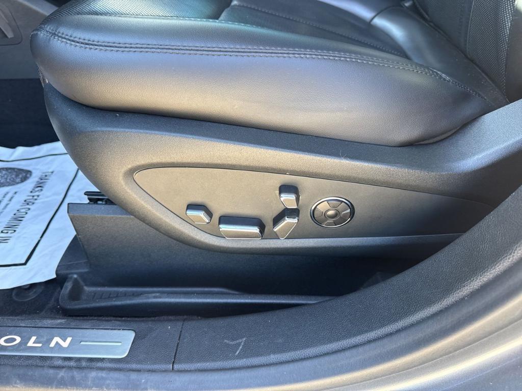 used 2022 Lincoln Nautilus car, priced at $32,985