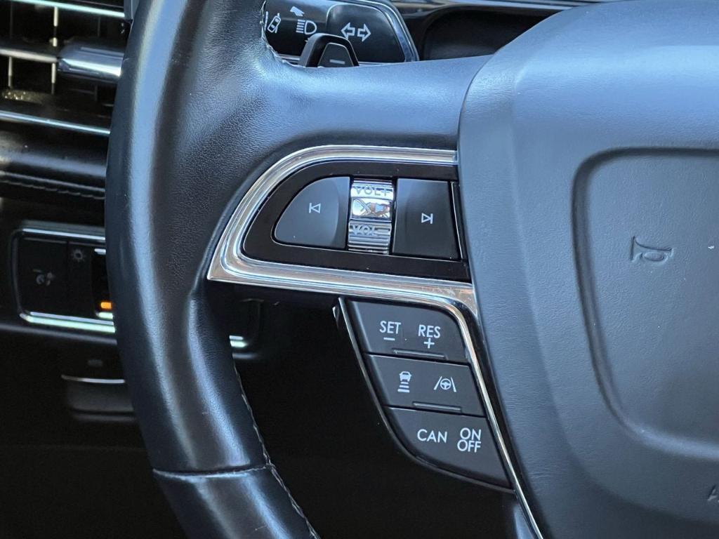 used 2022 Lincoln Nautilus car, priced at $31,985