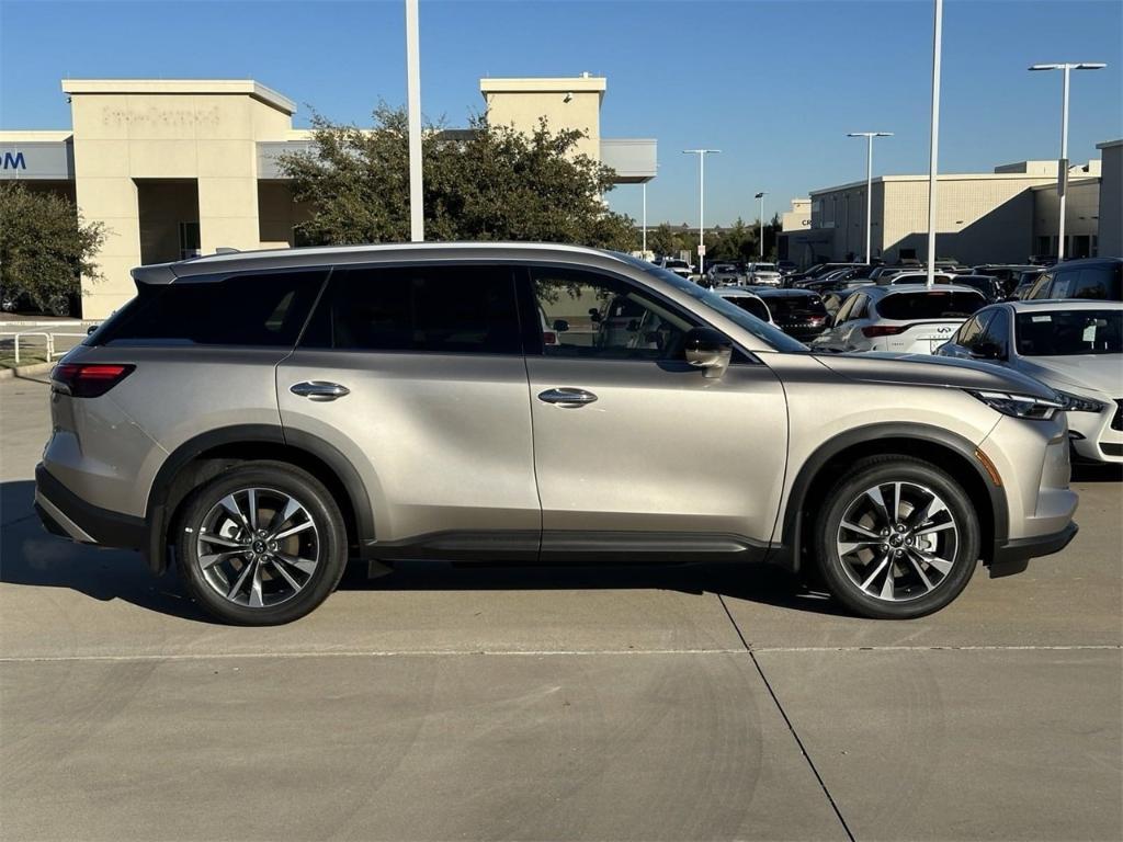 new 2025 INFINITI QX60 car, priced at $60,920