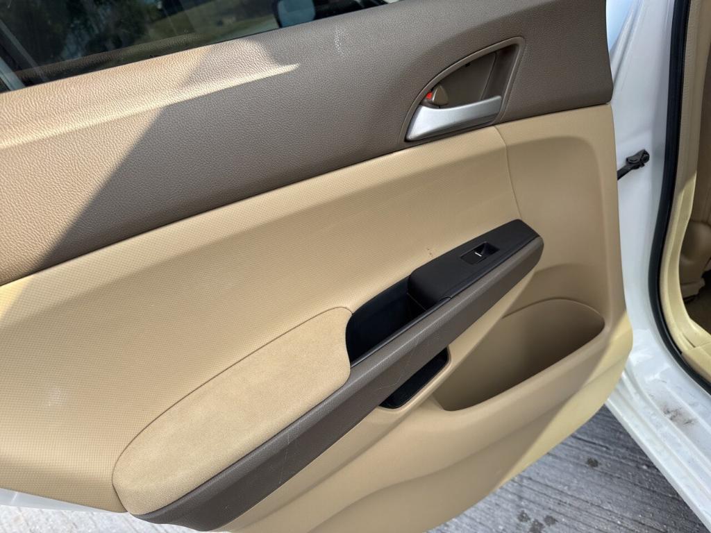 used 2009 Honda Accord car, priced at $9,999