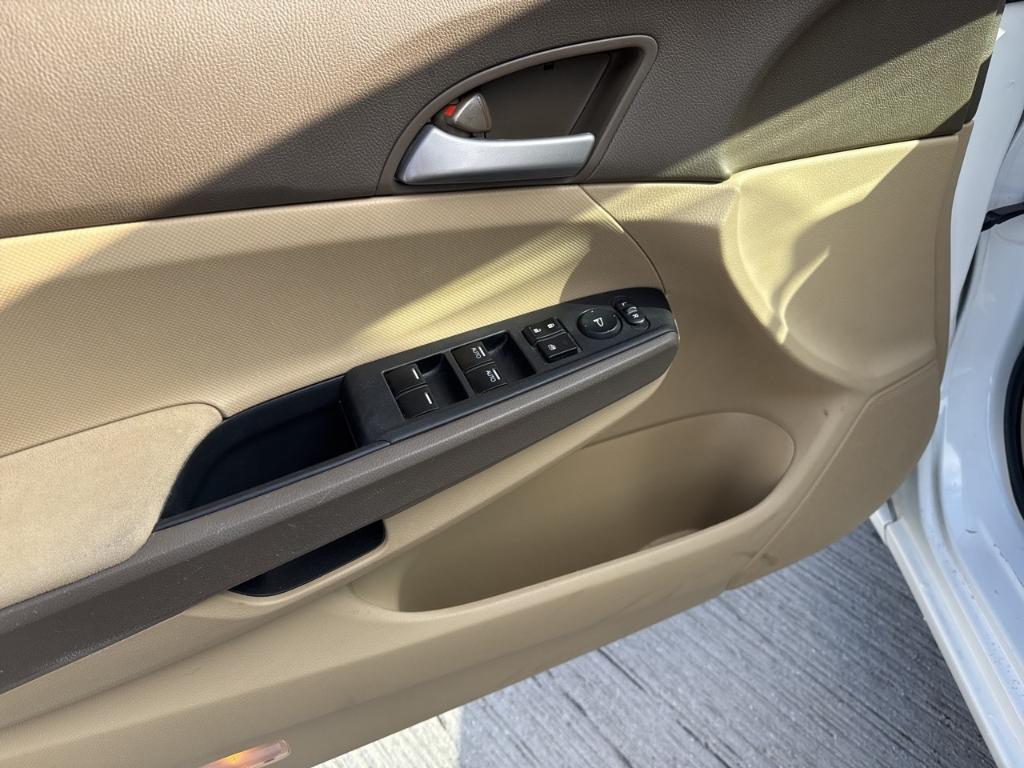 used 2009 Honda Accord car, priced at $9,999