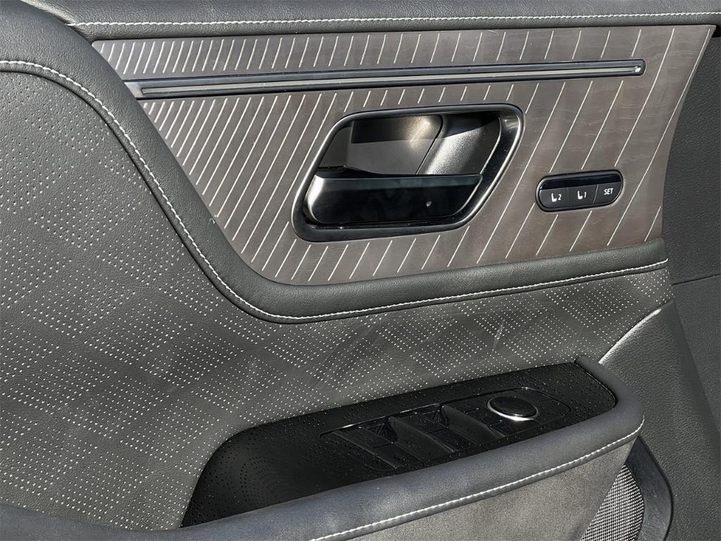 used 2025 INFINITI QX80 car, priced at $93,985