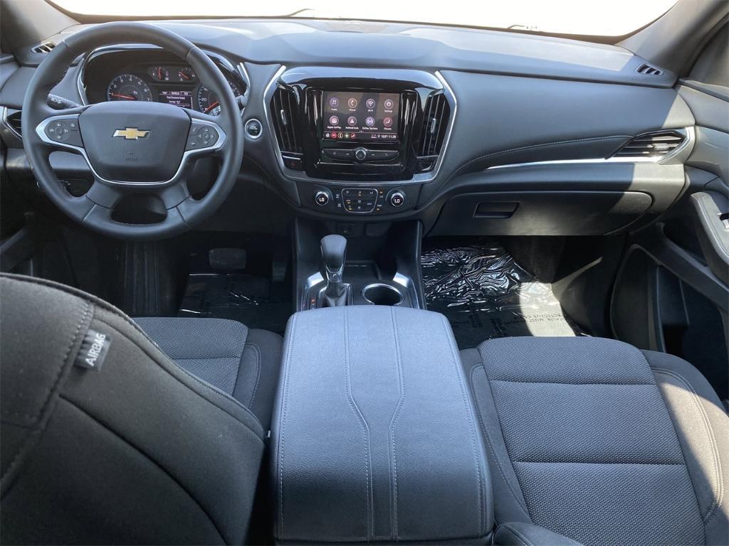 used 2023 Chevrolet Traverse car, priced at $26,485