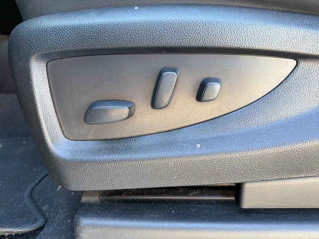 used 2019 Chevrolet Tahoe car, priced at $25,999