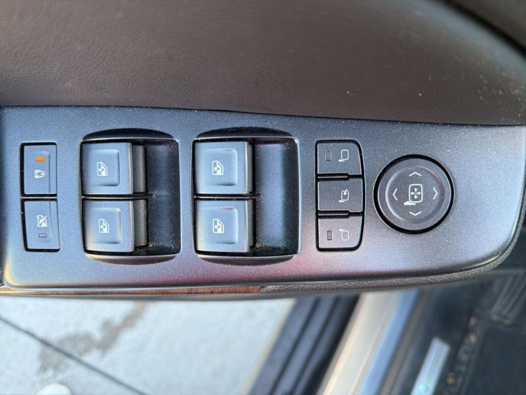 used 2019 Chevrolet Tahoe car, priced at $25,999