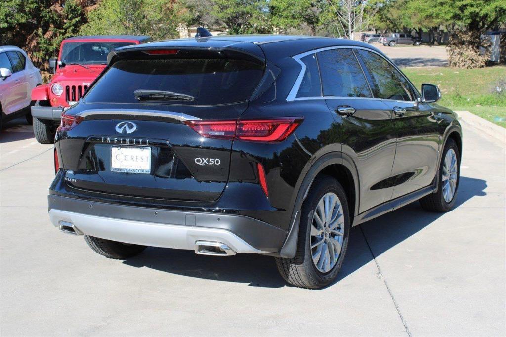 new 2025 INFINITI QX50 car, priced at $44,585