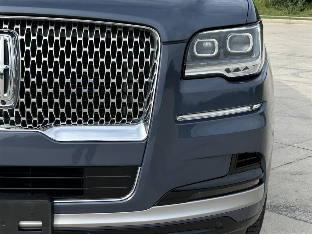 used 2022 Lincoln Navigator car, priced at $55,988
