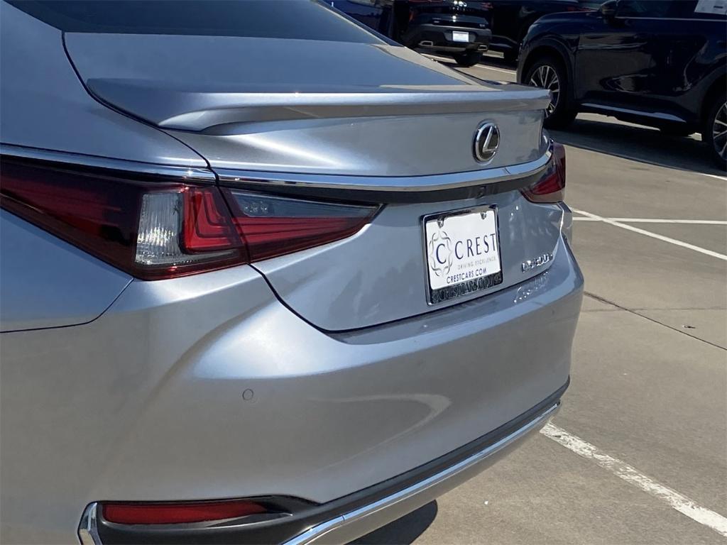 used 2023 Lexus ES 300h car, priced at $36,985