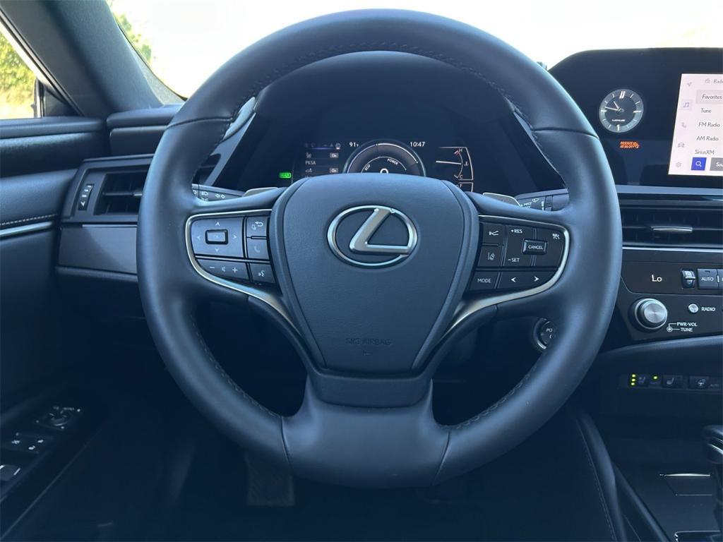 used 2023 Lexus ES 300h car, priced at $39,985