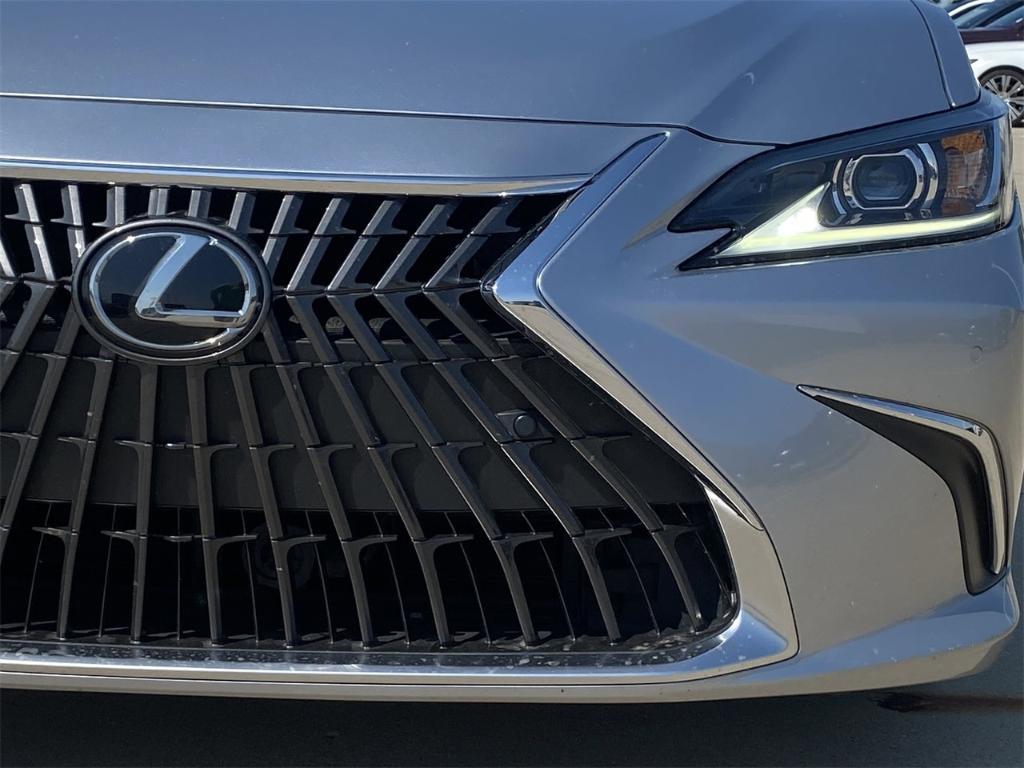 used 2023 Lexus ES 300h car, priced at $36,985