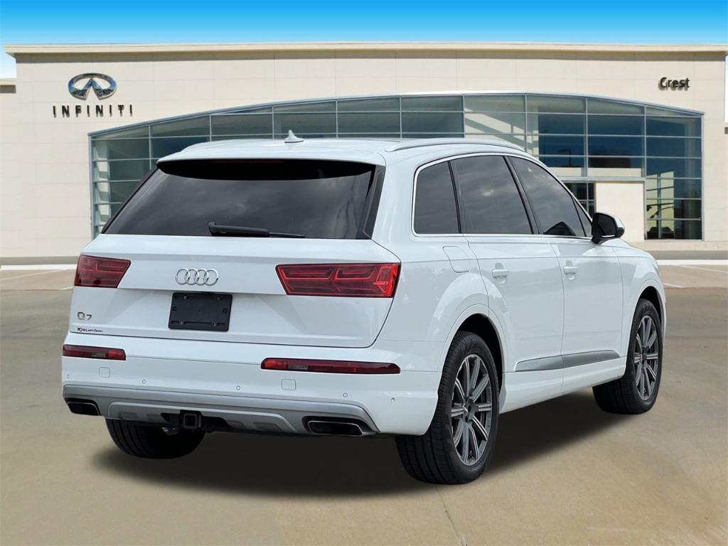 used 2019 Audi Q7 car, priced at $26,558