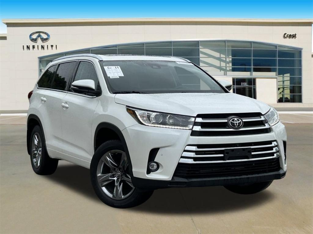 used 2019 Toyota Highlander car, priced at $32,988