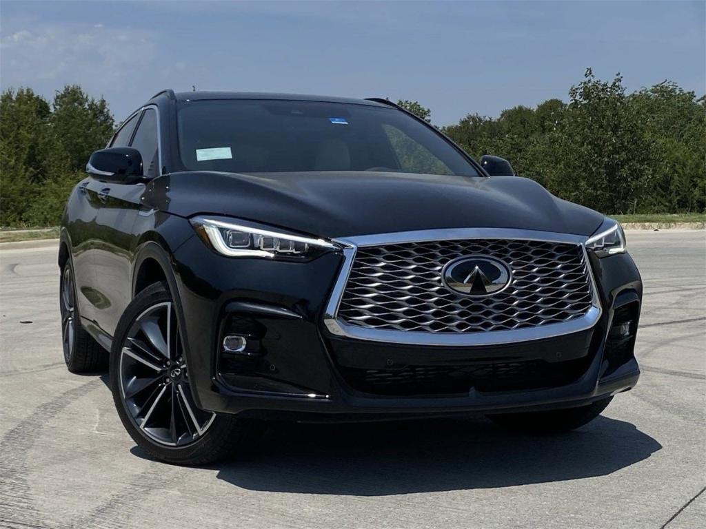 new 2025 INFINITI QX55 car, priced at $53,834