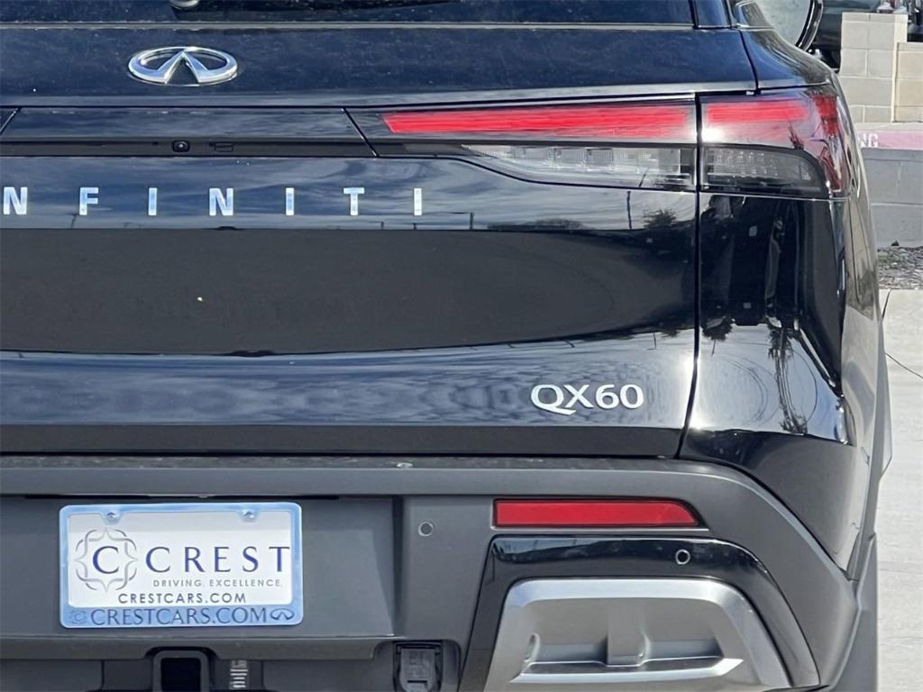 new 2025 INFINITI QX60 car, priced at $63,684