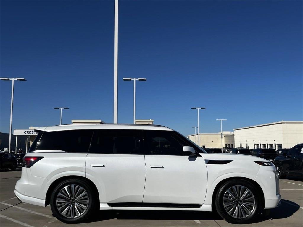 new 2025 INFINITI QX80 car, priced at $96,100