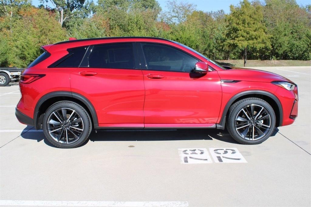 new 2024 INFINITI QX50 car, priced at $46,084