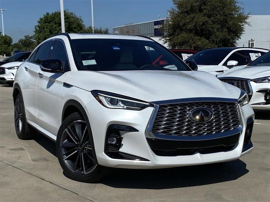 new 2024 INFINITI QX55 car, priced at $48,732