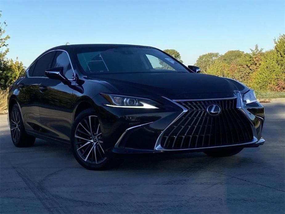 used 2022 Lexus ES 350 car, priced at $37,950