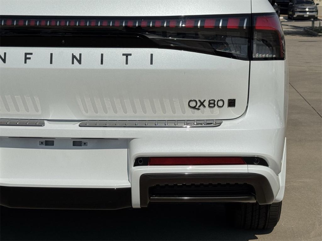 new 2026 INFINITI QX80 car, priced at $117,920