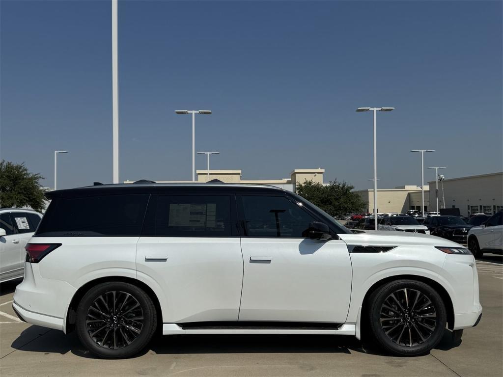 new 2026 INFINITI QX80 car, priced at $117,920