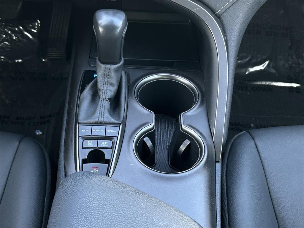 used 2022 Toyota Camry Hybrid car, priced at $24,485