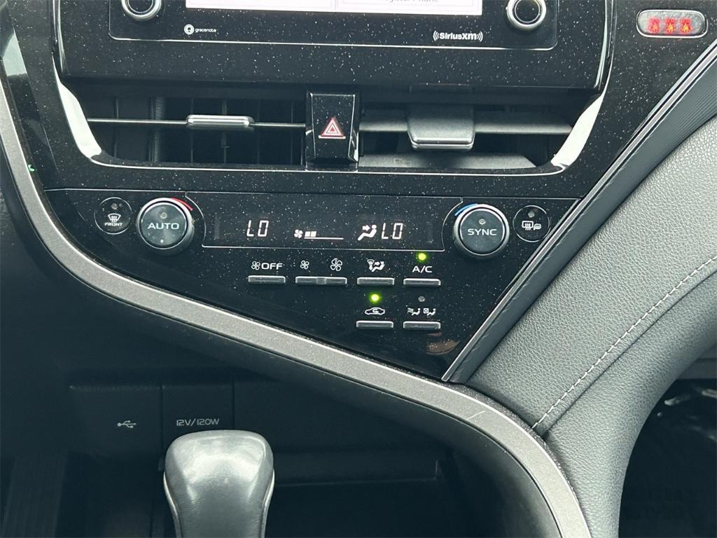 used 2022 Toyota Camry Hybrid car, priced at $24,788