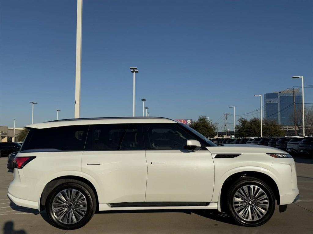 new 2025 INFINITI QX80 car, priced at $102,585