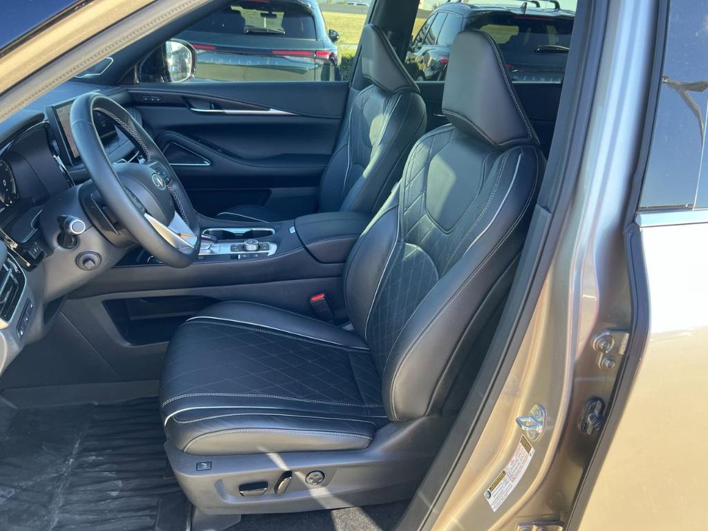 used 2023 INFINITI QX60 car, priced at $42,985