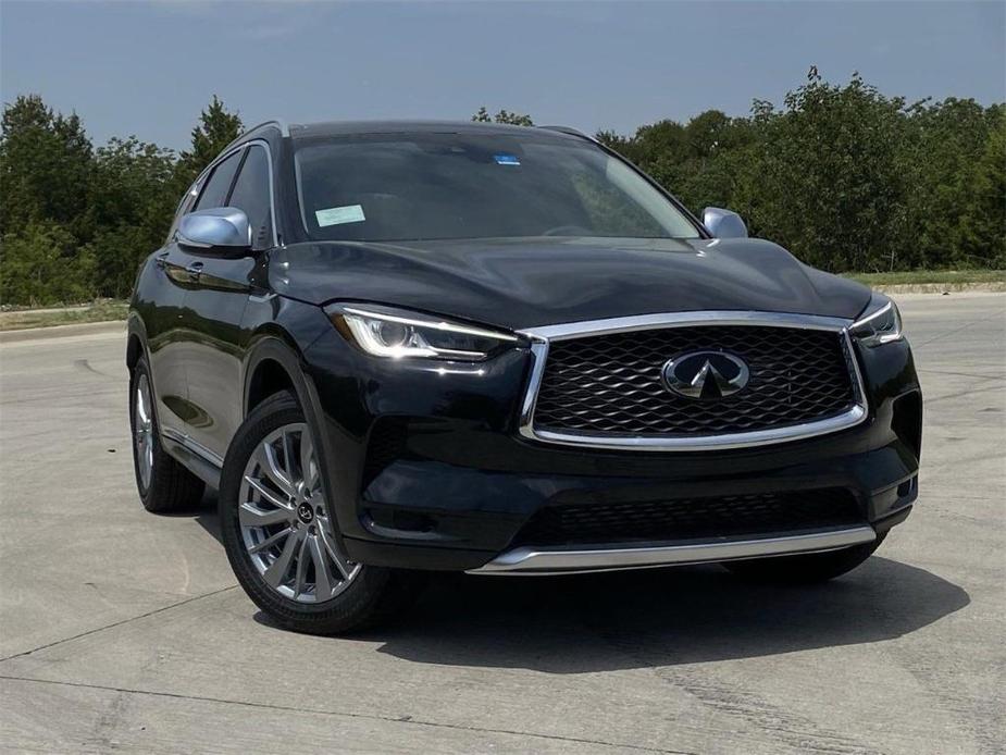 new 2024 INFINITI QX50 car, priced at $43,076