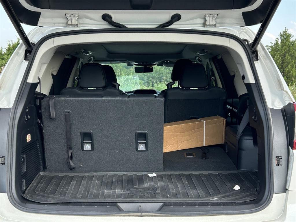 used 2022 Subaru Ascent car, priced at $33,988