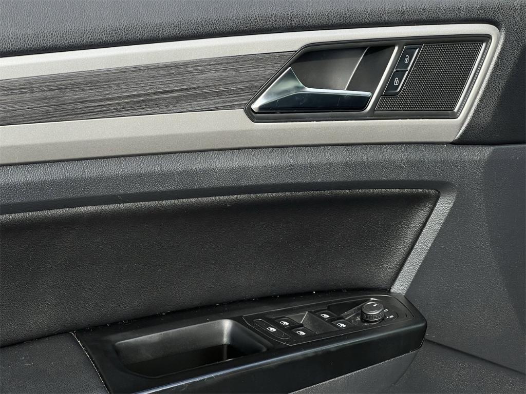 used 2021 Volkswagen Atlas car, priced at $24,485
