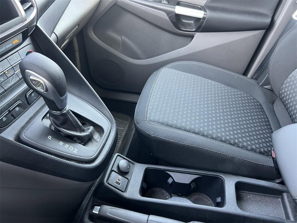 used 2023 Ford Transit Connect car, priced at $30,985