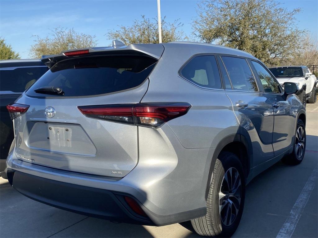 used 2023 Toyota Highlander car, priced at $36,800