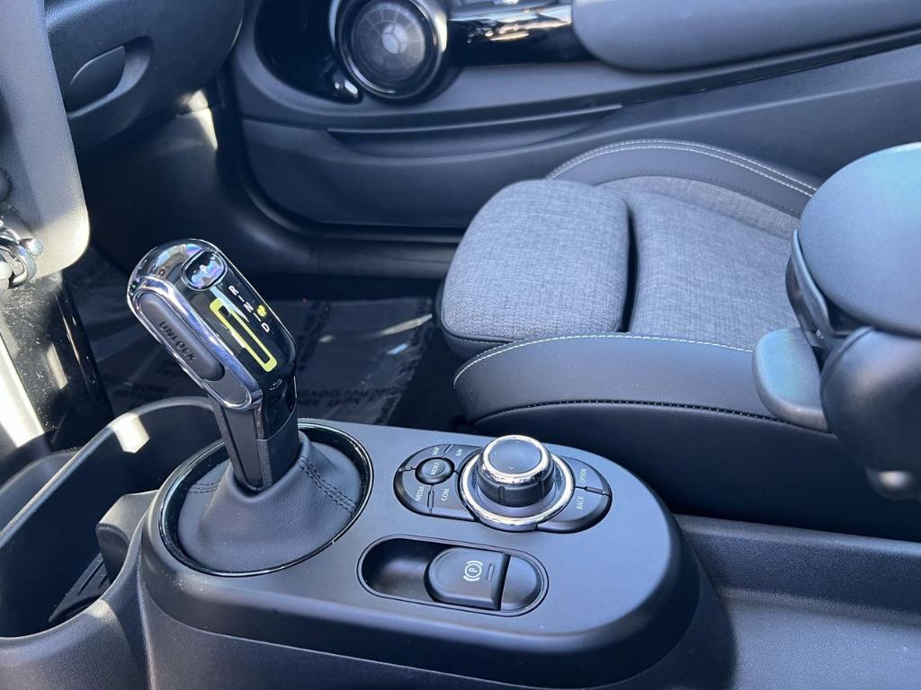 used 2023 MINI Hardtop car, priced at $19,985