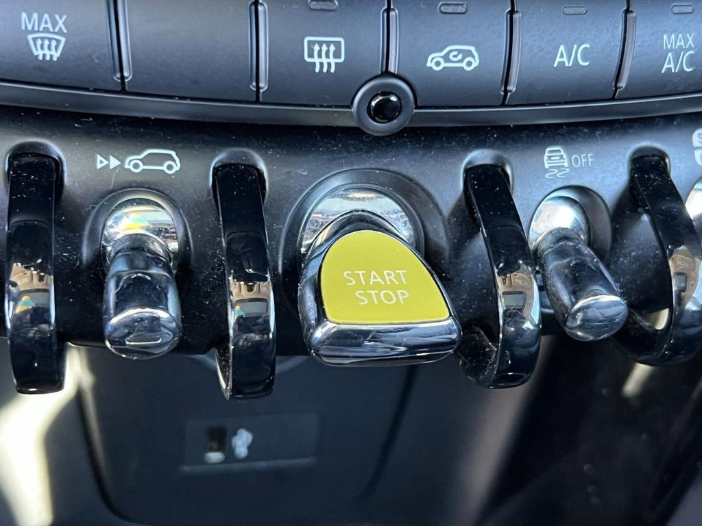 used 2023 MINI Hardtop car, priced at $19,985