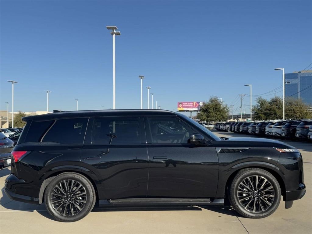 new 2025 INFINITI QX80 car, priced at $112,590