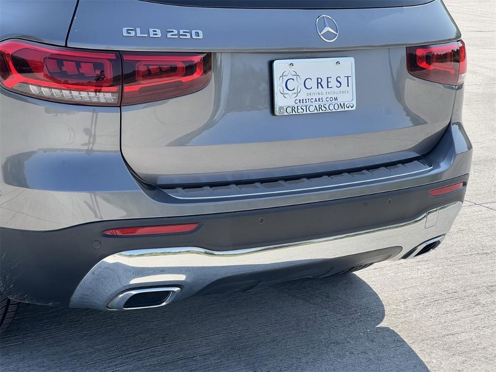 used 2022 Mercedes-Benz GLB 250 car, priced at $23,985