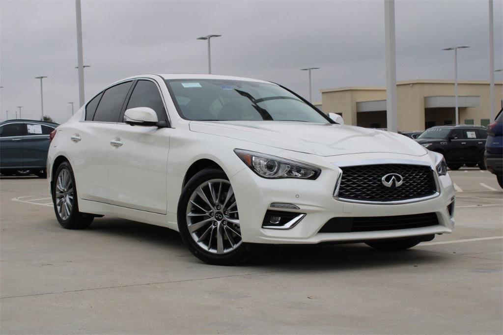 new 2024 INFINITI Q50 car, priced at $42,850