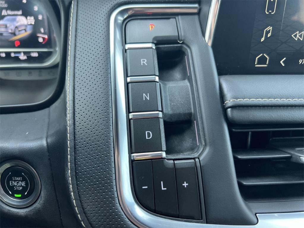 used 2023 GMC Yukon car, priced at $49,985
