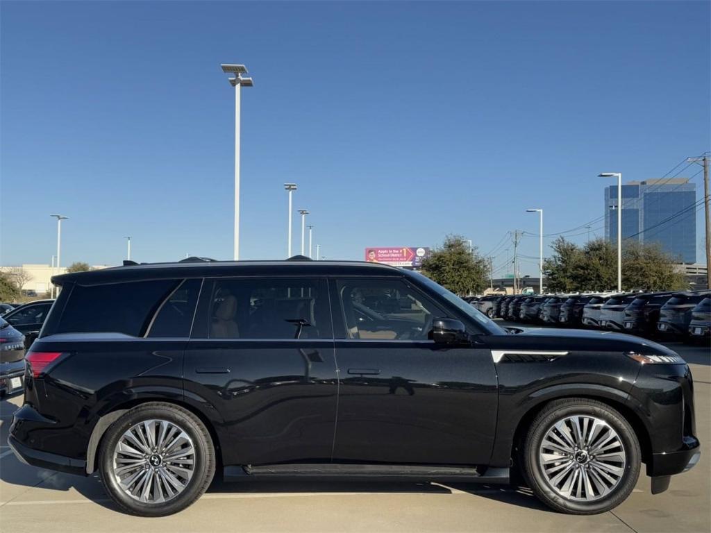 new 2025 INFINITI QX80 car, priced at $107,720