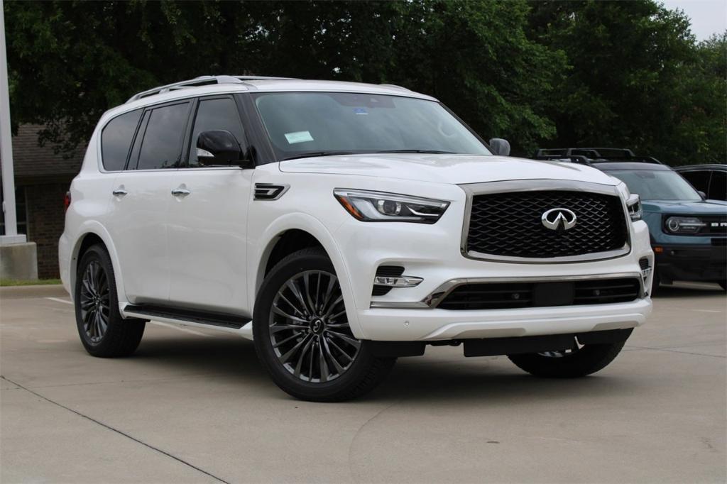 new 2024 INFINITI QX80 car, priced at $66,895