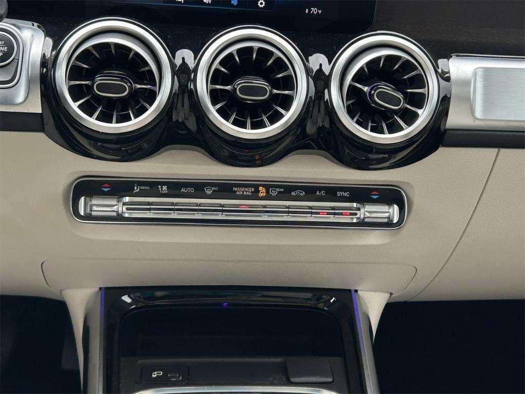used 2023 Mercedes-Benz GLB 250 car, priced at $33,988