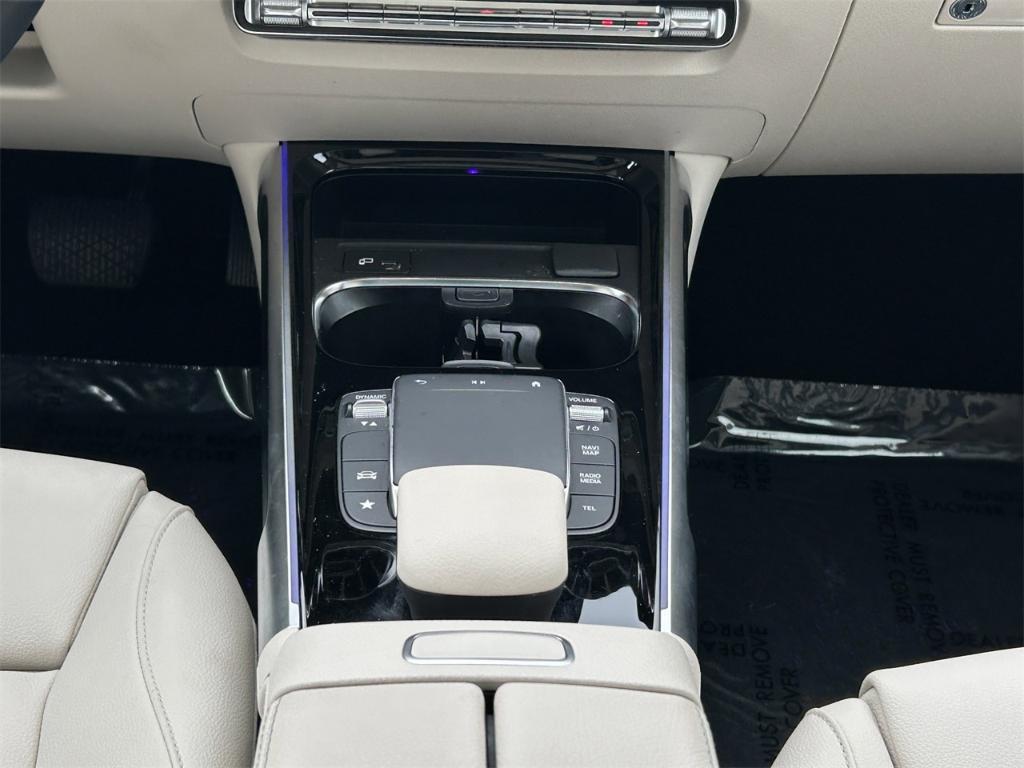 used 2023 Mercedes-Benz GLB 250 car, priced at $33,988