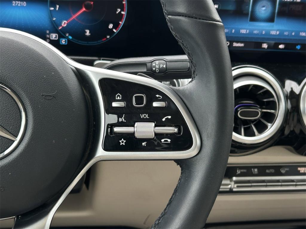 used 2023 Mercedes-Benz GLB 250 car, priced at $33,988