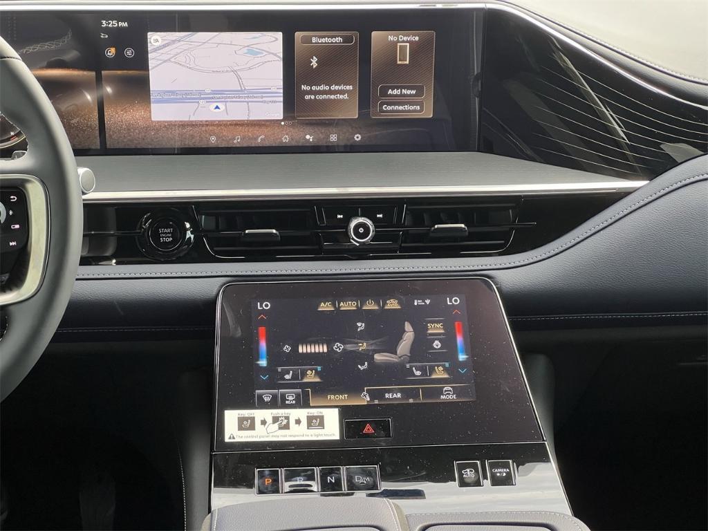 new 2026 INFINITI QX80 car, priced at $106,525