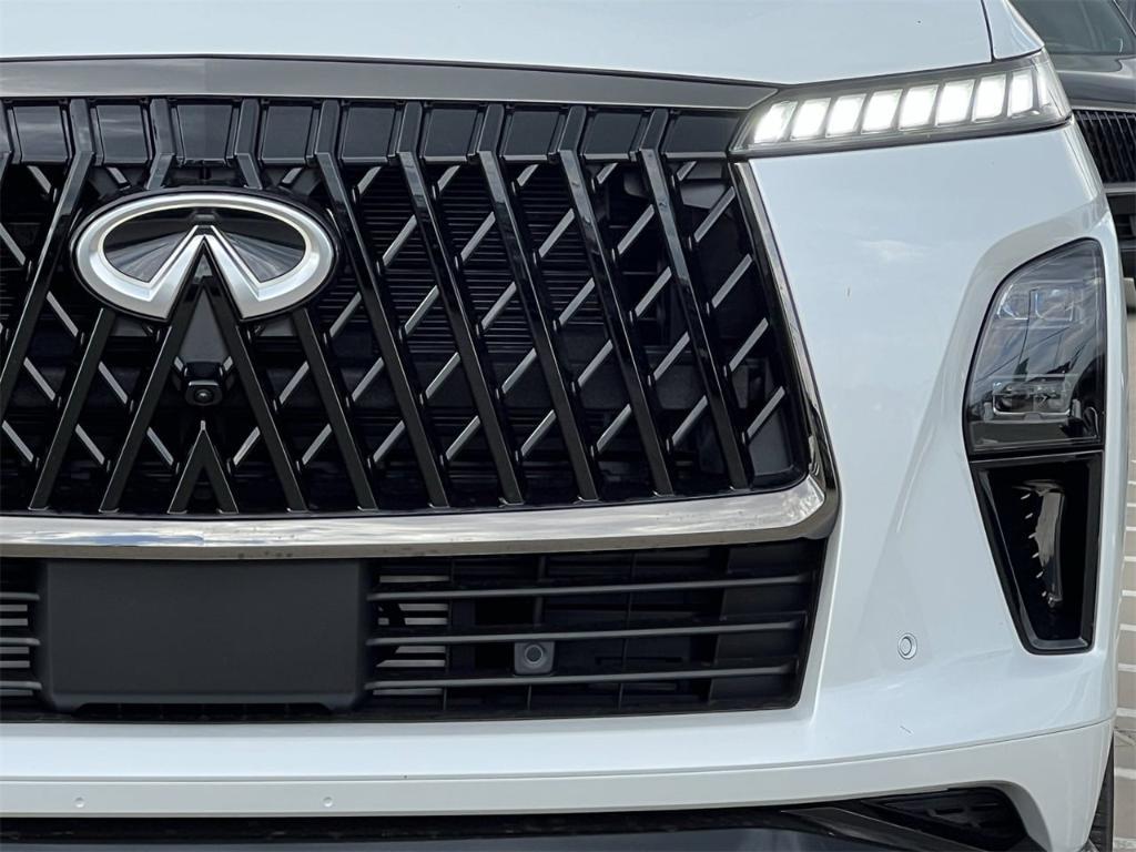 new 2026 INFINITI QX80 car, priced at $106,525