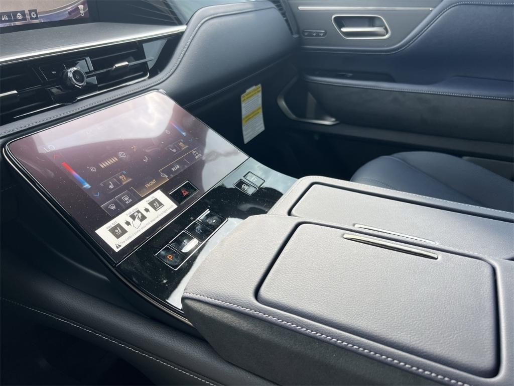 new 2026 INFINITI QX80 car, priced at $106,525