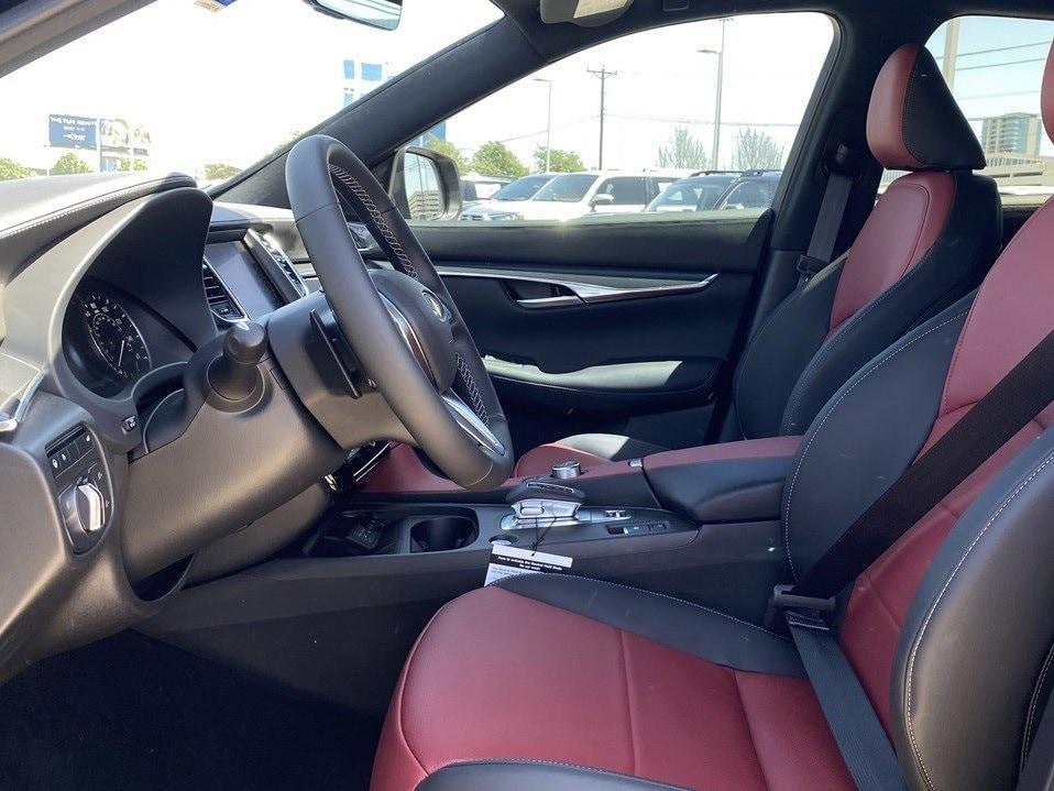 new 2025 INFINITI QX50 car, priced at $51,158